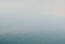 나만의 웰니스 루틴 만들기, 건강한 일상의 시작 body of water